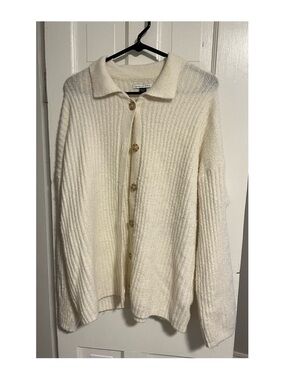 American Eagle Outfitters Cream Ribbed Button-Up Cardigan